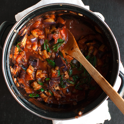 Eggplant, spinach and tomato pasta sauce